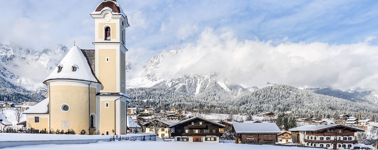 Going - alpine village